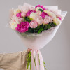Букет из 29 пионов